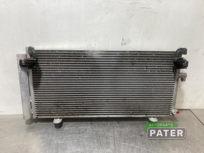 Airco Condensor van een Subaru Legacy Touring Wagon (BP) 2.0 R 16V 2006