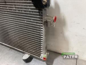 Airco Condensor van een Subaru Legacy Touring Wagon (BP) 2.0 R 16V 2006