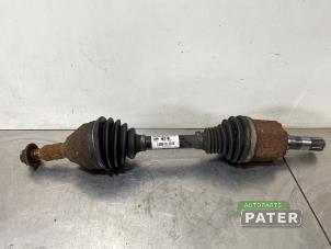 Gebruikte Steekas links-voor Opel Astra J (PC6/PD6/PE6/PF6) 2.0 CDTI 16V 160 Ecotec Prijs € 36,75 Margeregeling aangeboden door Autoparts Pater