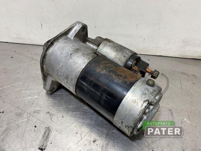 Startmotor van een Opel Astra J (PC6/PD6/PE6/PF6) 2.0 CDTI 16V 160 Ecotec 2011