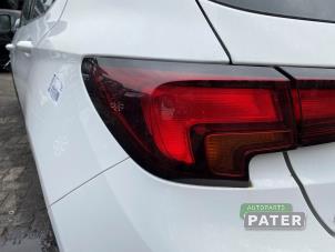 Gebruikte Achterlicht links Opel Astra K 1.2 Turbo 12V Prijs € 157,50 Margeregeling aangeboden door Autoparts Pater