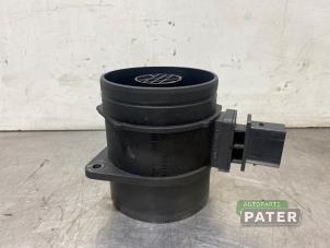 Gebruikte Luchtmassameter Mercedes Sprinter 3t (906.61) 211 CDI 16V Prijs € 31,76 Inclusief btw aangeboden door Autoparts Pater