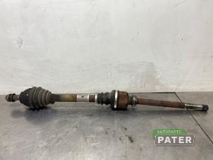 Gebruikte Steekas rechts-voor Peugeot 308 SW (4E/H) 1.6 VTI 16V Prijs € 31,50 Margeregeling aangeboden door Autoparts Pater