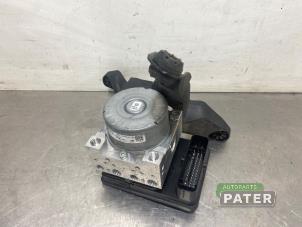 Gebruikte ABS Pomp Mini Clubman (F54) 1.5 One 12V Prijs € 157,50 Margeregeling aangeboden door Autoparts Pater