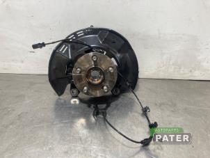 Gebruikte Fusee rechts-voor Toyota Yaris IV (P21/PA1/PH1) 1.5 12V VVT-i Prijs € 210,00 Margeregeling aangeboden door Autoparts Pater