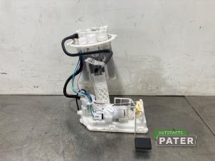 Gebruikte Benzinepomp Toyota Yaris IV (P21/PA1/PH1) 1.5 12V VVT-i Prijs € 78,75 Margeregeling aangeboden door Autoparts Pater