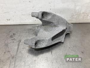 Gebruikte Motorrubber Audi A6 Avant (C7) 2.0 TFSI 16V Prijs € 31,50 Margeregeling aangeboden door Autoparts Pater