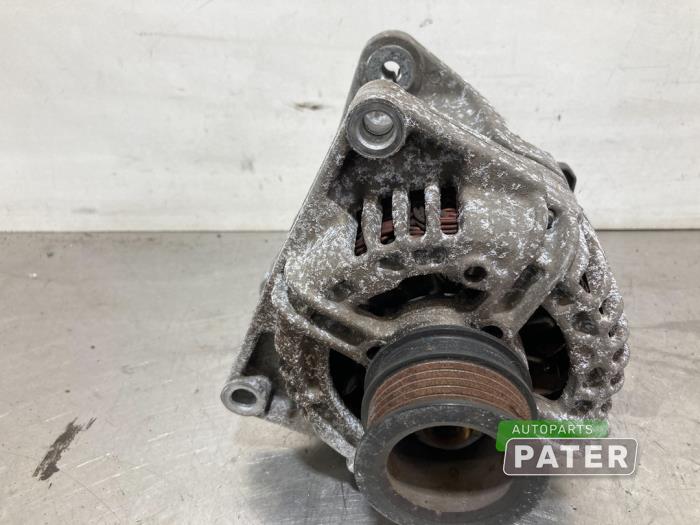 Gebruikte Dynamo Opel Vectra C Caravan 1.8 16V Prijs € 26,25 Margeregeling aangeboden door Autoparts Pater