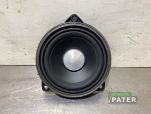 Gebruikte Luidspreker BMW M4 (F82) M4 3.0 24V TwinPower Turbo Prijs € 21,00 Margeregeling aangeboden door Autoparts Pater