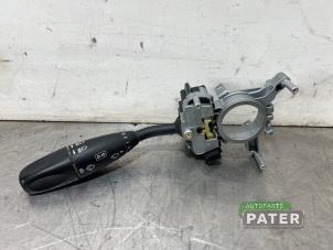 Gebruikte Combischakelaar Stuurkolom Volkswagen Crafter 2.0 TDI 16V Prijs € 31,76 Inclusief btw aangeboden door Autoparts Pater