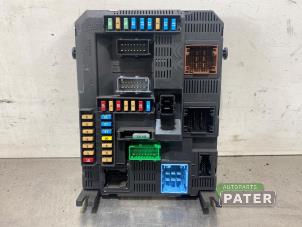 Gebruikte Zekeringkast Peugeot 208 I (CA/CC/CK/CL) 1.2 Vti 12V PureTech 82 Prijs € 63,00 Margeregeling aangeboden door Autoparts Pater