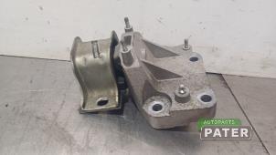 Gebruikte Motorsteun Fiat Ducato (250) 3.0 D Multijet Power Prijs € 95,29 Inclusief btw aangeboden door Autoparts Pater