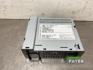 Gebruikte Radio module Opel Astra K Sports Tourer 1.2 Turbo 12V Prijs € 236,25 Margeregeling aangeboden door Autoparts Pater
