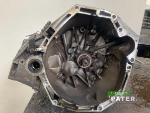 Gebruikte Versnellingsbak Renault Megane III Berline (BZ) 1.6 16V Hi-Flex Prijs € 210,00 Margeregeling aangeboden door Autoparts Pater