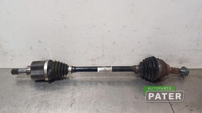 Gebruikte Aandrijfas links-voor Volkswagen Up! (121) 1.0 MPI 12V Prijs € 52,50 Margeregeling aangeboden door Autoparts Pater