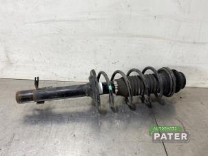 Gebruikte Schokdemperpoot links-voor Citroen C1 1.0 12V VVT-i Prijs € 42,00 Margeregeling aangeboden door Autoparts Pater