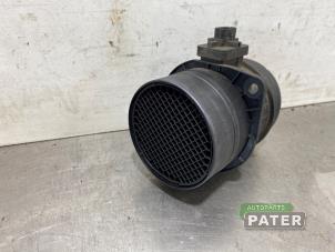 Gebruikte Luchtmassameter Volkswagen Golf VI Variant (AJ5/1KA) 2.0 GTD 16V Prijs € 26,25 Margeregeling aangeboden door Autoparts Pater