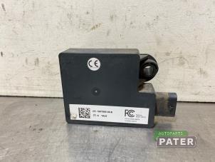 Gebruikte Bluetooth module Tesla Model 3 Long Range AWD 75 kWh Prijs € 52,50 Margeregeling aangeboden door Autoparts Pater