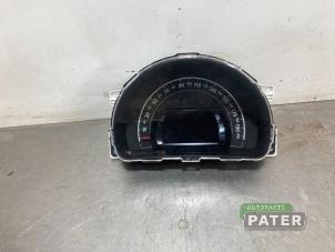 Gebruikte Kilometerteller KM Renault Twingo III (AH) 1.0 SCe 70 12V Prijs € 78,75 Margeregeling aangeboden door Autoparts Pater