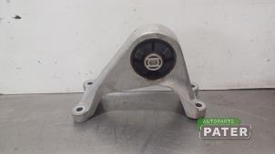 Gebruikte Motorrubber Renault Megane E-Tech (RCB) 60 kWh Prijs € 31,50 Margeregeling aangeboden door Autoparts Pater