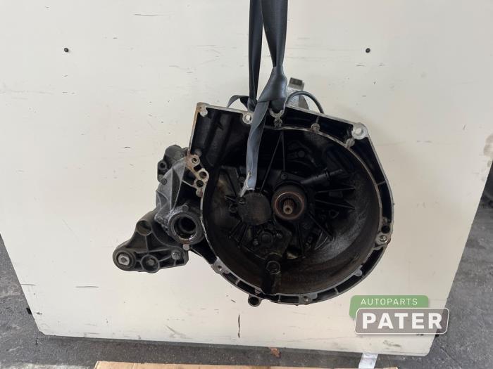 Gebruikte Versnellingsbak Ford Focus 3 Wagon 1.0 Ti-VCT EcoBoost 12V 100 Prijs € 420,00 Margeregeling aangeboden door Autoparts Pater