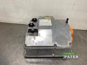 Gebruikte On-board charger BMW i4 (G26) eDrive40 84 kWh Prijs € 525,00 Margeregeling aangeboden door Autoparts Pater