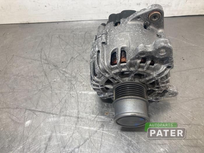 Dynamo van een Skoda Karoq 1.5 TSI 16V 2018