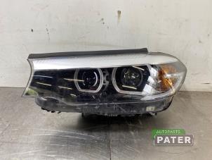Gebruikte Koplamp links BMW 5 serie (G30) 523d Mild Hybrid Prijs € 1.312,50 Margeregeling aangeboden door Autoparts Pater