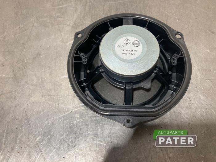 Gebruikte Speaker Renault Megane E-Tech (RCB) 60 kWh Prijs € 26,25 Margeregeling aangeboden door Autoparts Pater