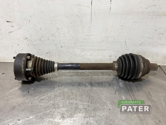 Gebruikte Steekas links-voor Volkswagen Golf VII (AUA) 1.2 TSI 16V Prijs € 63,00 Margeregeling aangeboden door Autoparts Pater
