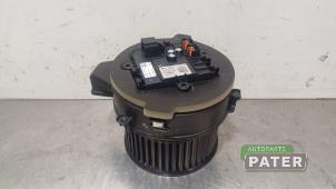 Gebruikte Chaufage Ventilatiemotor BMW 5 serie (G30) 523d Mild Hybrid Prijs € 78,75 Margeregeling aangeboden door Autoparts Pater