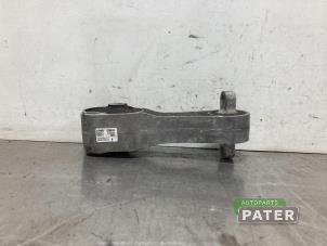 Gebruikte Motorsteun BMW X1 (F48) sDrive 20d 2.0 16V Prijs € 21,00 Margeregeling aangeboden door Autoparts Pater