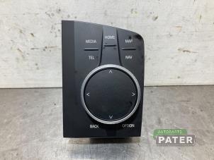 Gebruikte I-Drive knop BMW i4 (G26) eDrive40 84 kWh Prijs € 367,50 Margeregeling aangeboden door Autoparts Pater