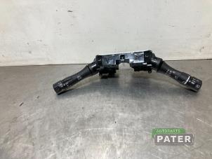 Gebruikte Licht + Raw Schakelaar Nissan Leaf (ZE1) e+ 59/62kWh Prijs € 73,50 Margeregeling aangeboden door Autoparts Pater