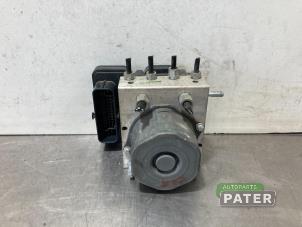 Gebruikte ABS Pomp Nissan Qashqai (J11) 1.2 DIG-T 16V Prijs € 63,00 Margeregeling aangeboden door Autoparts Pater
