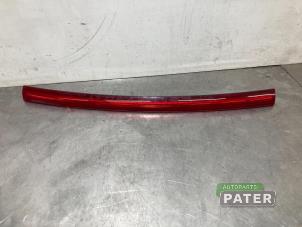 Gebruikte Achterklep reflector links Kia Sportage (QL) 1.7 CRDi 16V 4x2 Prijs € 31,50 Margeregeling aangeboden door Autoparts Pater