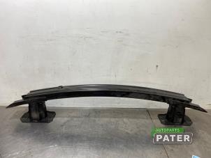 Gebruikte Bumperbalk achter Ford Mondeo V Wagon 2.0 Hybrid 16V Prijs € 47,25 Margeregeling aangeboden door Autoparts Pater