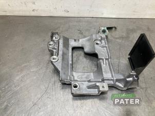 Gebruikte Steun (diversen) Nissan Leaf (ZE1) e+ 59/62kWh Prijs € 15,75 Margeregeling aangeboden door Autoparts Pater