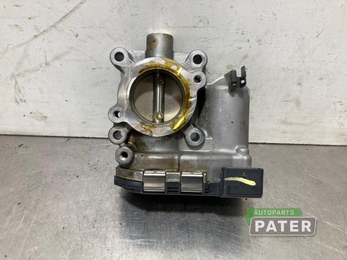 Gebruikte Gasklephuis Renault Megane IV Estate (RFBK) 1.3 TCE 160 16V Prijs € 42,00 Margeregeling aangeboden door Autoparts Pater