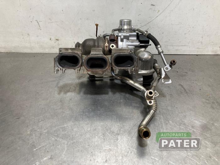 Gebruikte Turbo Renault Megane IV Estate (RFBK) 1.3 TCE 160 16V Prijs € 330,75 Margeregeling aangeboden door Autoparts Pater
