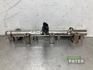 Gebruikte Galerij (Injectie) Renault Megane IV Estate (RFBK) 1.3 TCE 160 16V Prijs € 63,00 Margeregeling aangeboden door Autoparts Pater