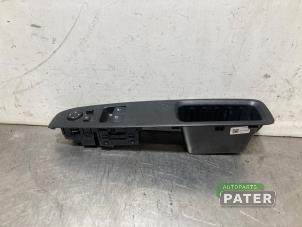 Gebruikte Combischakelaar ramen Hyundai i10 1.0 12V Prijs € 26,25 Margeregeling aangeboden door Autoparts Pater