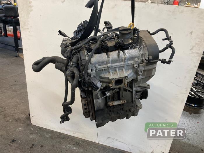 Gebruikte Motor Volkswagen Up! (121) 1.0 12V 60 Prijs € 210,00 Margeregeling aangeboden door Autoparts Pater