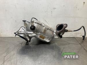 Gebruikte Katalysator Renault Captur (2R) 0.9 Energy TCE 12V Prijs € 262,50 Margeregeling aangeboden door Autoparts Pater