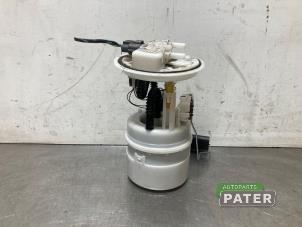 Gebruikte Benzinepomp Renault Captur (2R) 0.9 Energy TCE 12V Prijs € 36,75 Margeregeling aangeboden door Autoparts Pater