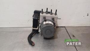 Gebruikte ABS Pomp Opel Vivaro 2.0 CDTI 122 Prijs € 95,29 Inclusief btw aangeboden door Autoparts Pater