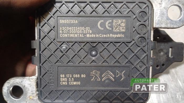 Nox sensor van een Opel Vivaro 2.0 CDTI 122 2020