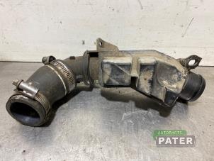 Gebruikte Intercooler Buis Peugeot Expert (V1/VA/VB/VE/VF/VT/VY) 2.0 Blue HDi 120 16V Prijs € 50,82 Inclusief btw aangeboden door Autoparts Pater