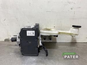 Gebruikte Rembol Tesla Model X 75D Prijs € 210,00 Margeregeling aangeboden door Autoparts Pater