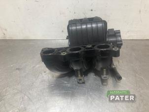 Gebruikte Inlaatspruitstuk Mitsubishi Space Star (A0) 1.0 12V Prijs € 78,75 Margeregeling aangeboden door Autoparts Pater